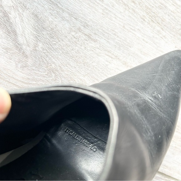 Burberry Black Buttery All Leather Heeled Booties Made in Italy - Picture 13 of 16